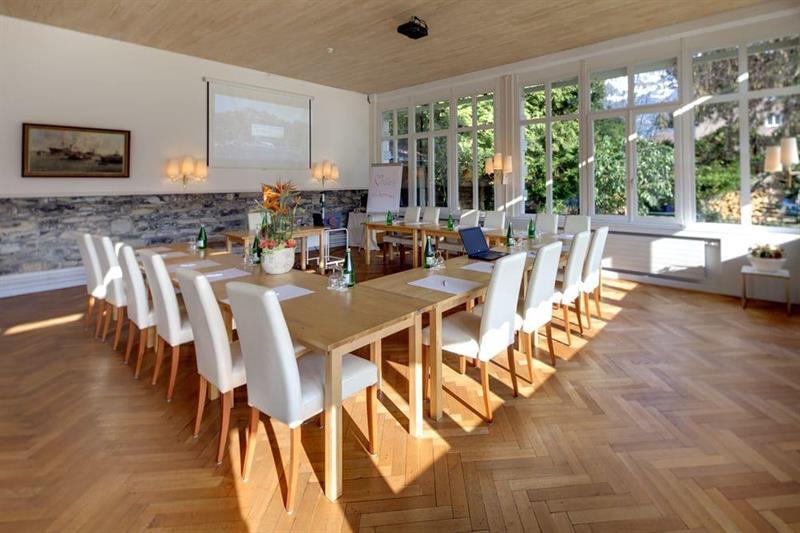 Boutique Bellevue Hotel 4*